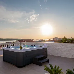 Apartment Harmony Rab Kroatien